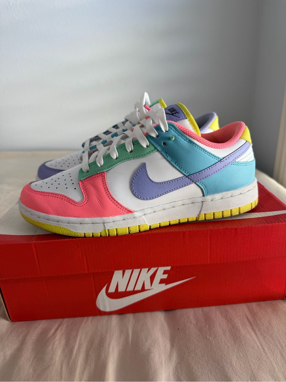Woman’s Nike Dunks Low - Picture 7 of 10
